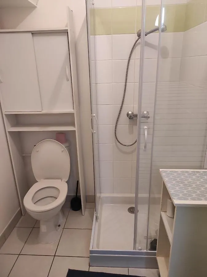 Appartement T1 centre ville Aubenas