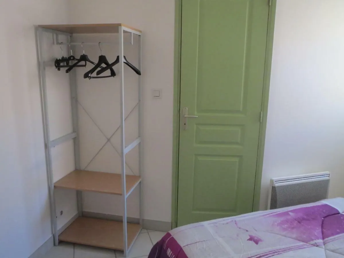 Appartement T1 centre ville Aubenas